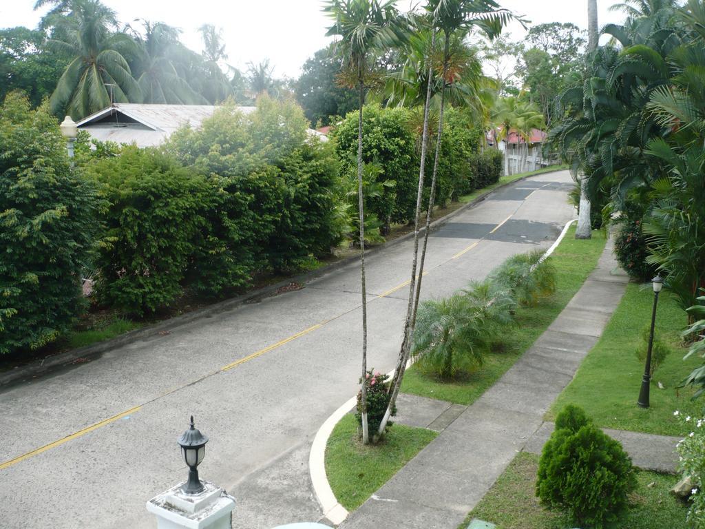Dos Palmitos Bed And Breakfast Ciudad de Panamá Exterior foto