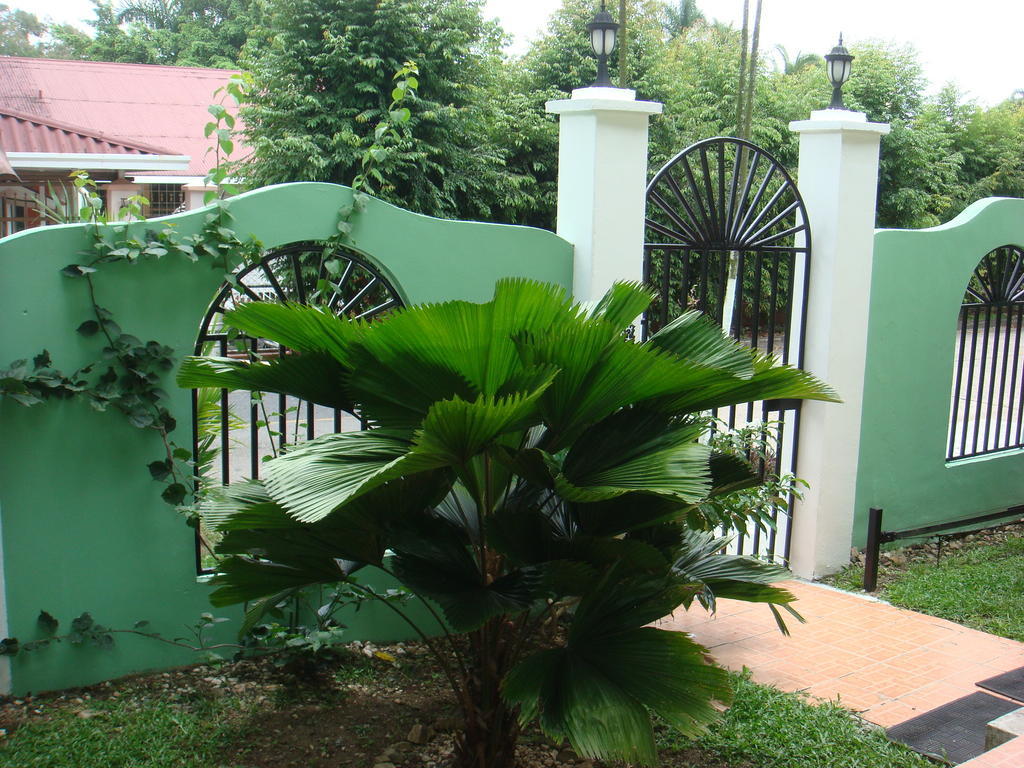 Dos Palmitos Bed And Breakfast Ciudad de Panamá Exterior foto