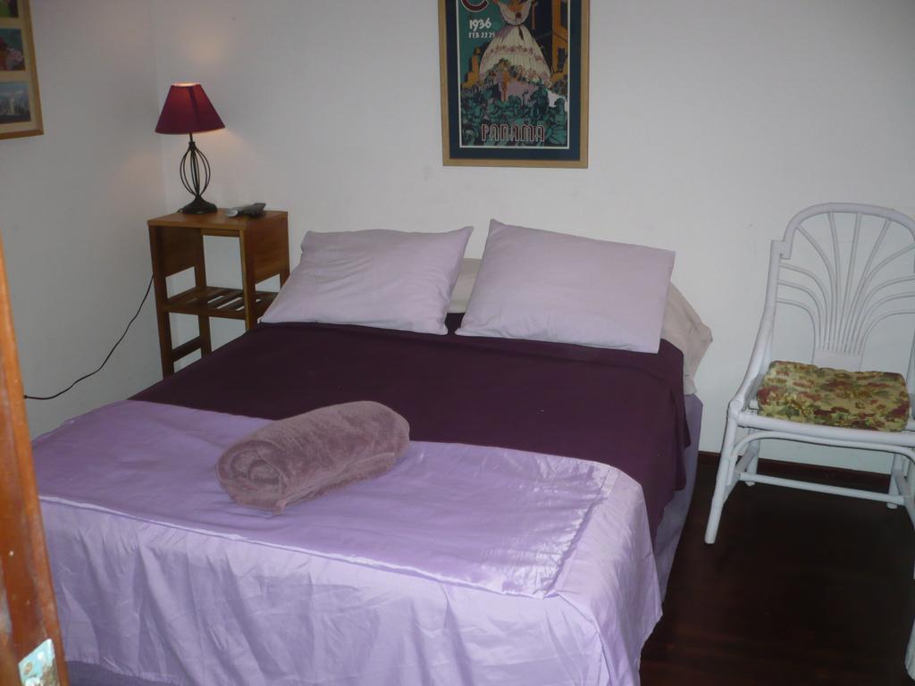 Dos Palmitos Bed And Breakfast Ciudad de Panamá Exterior foto