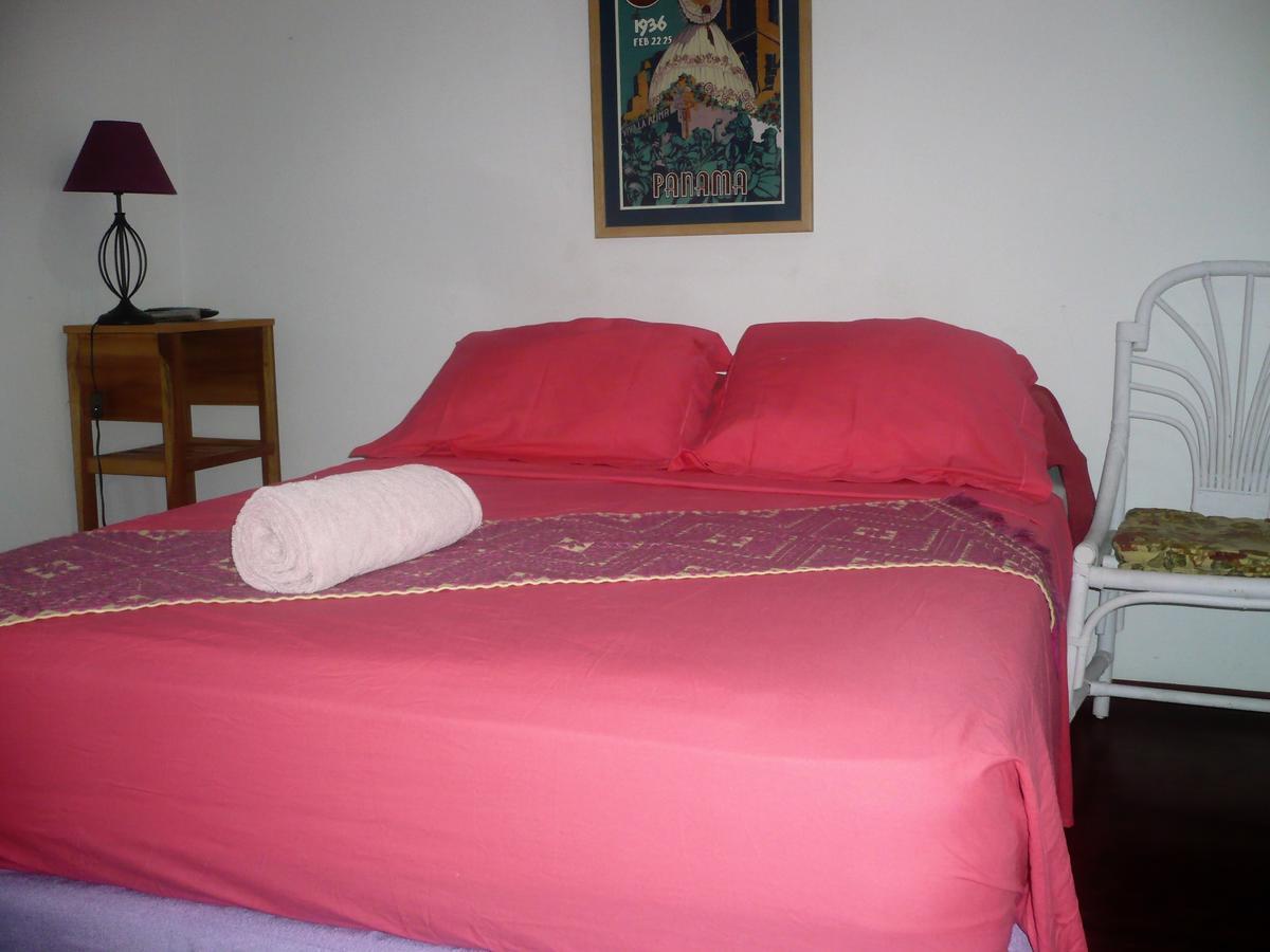 Dos Palmitos Bed And Breakfast Ciudad de Panamá Exterior foto